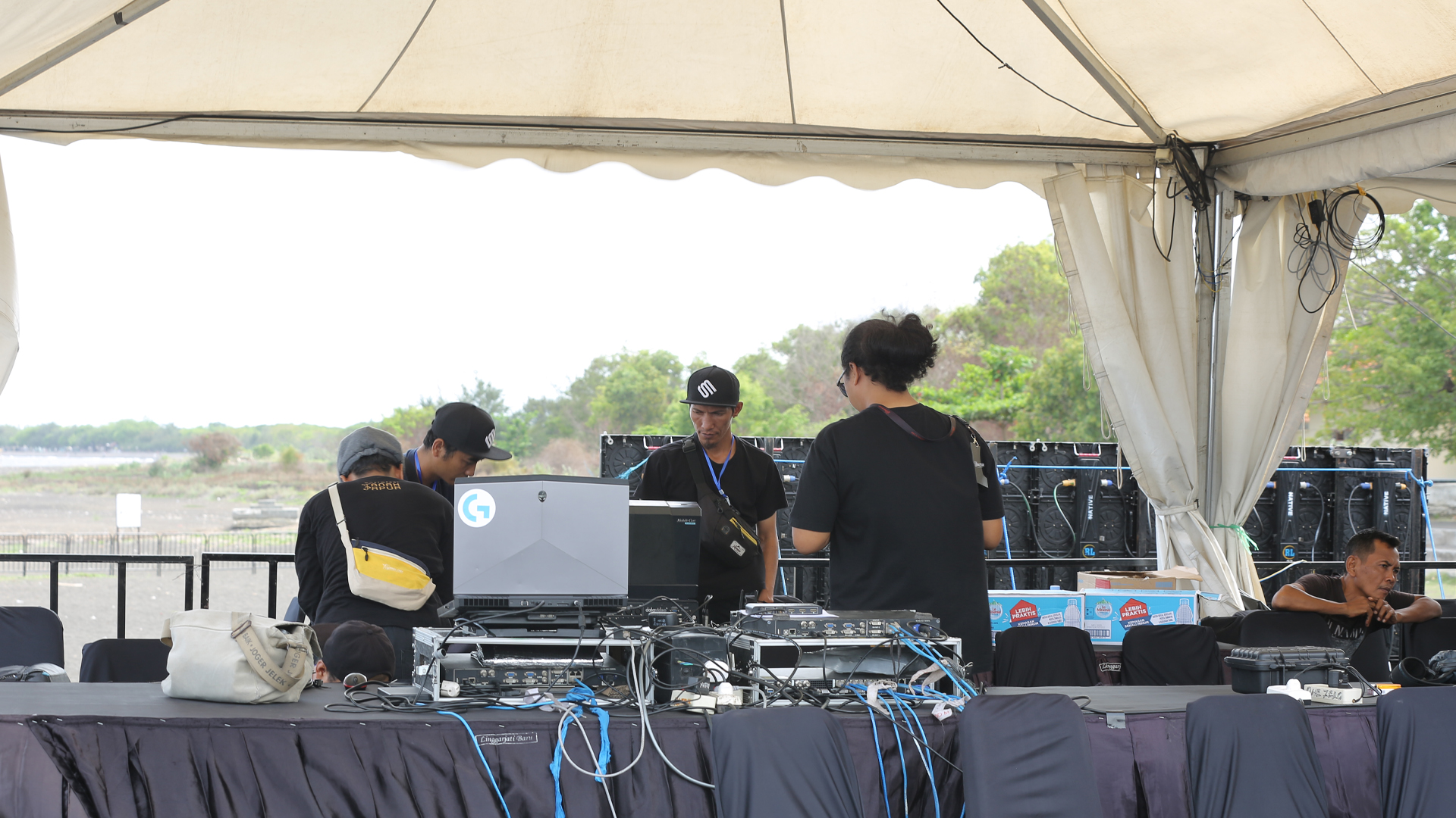 Konser Outdoor (Summer)